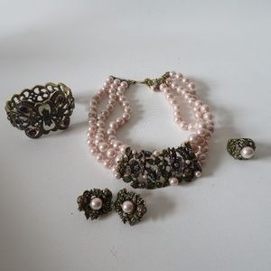 4 PCS HEIDI DAUS PEARL CRYSTAL NECKLACE SET